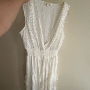 Ivory Textured V-Neck sleeveless dress maxi